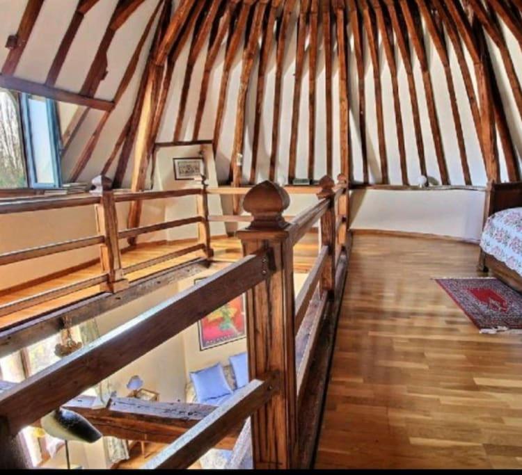 Tour De Bablou - Insolite Allouis Экстерьер фото